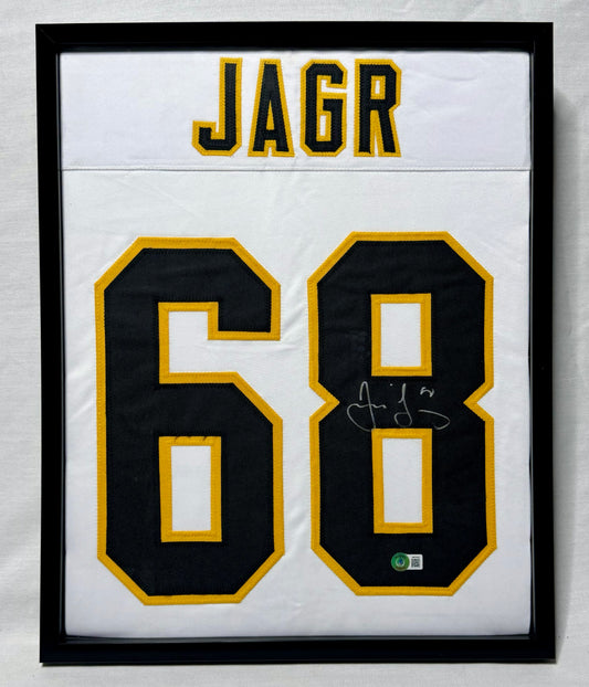 Jaromir Jagr - Penguins - Autograph Jersey (Beckett) - Framed